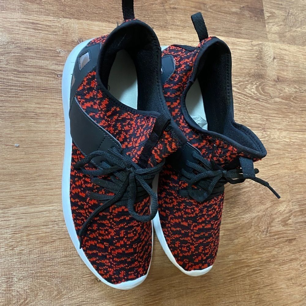 Forever Link Sneaker 10 - Picture 2 of 7